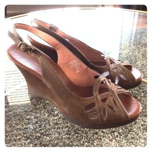 Wedge sandals brown 7.5